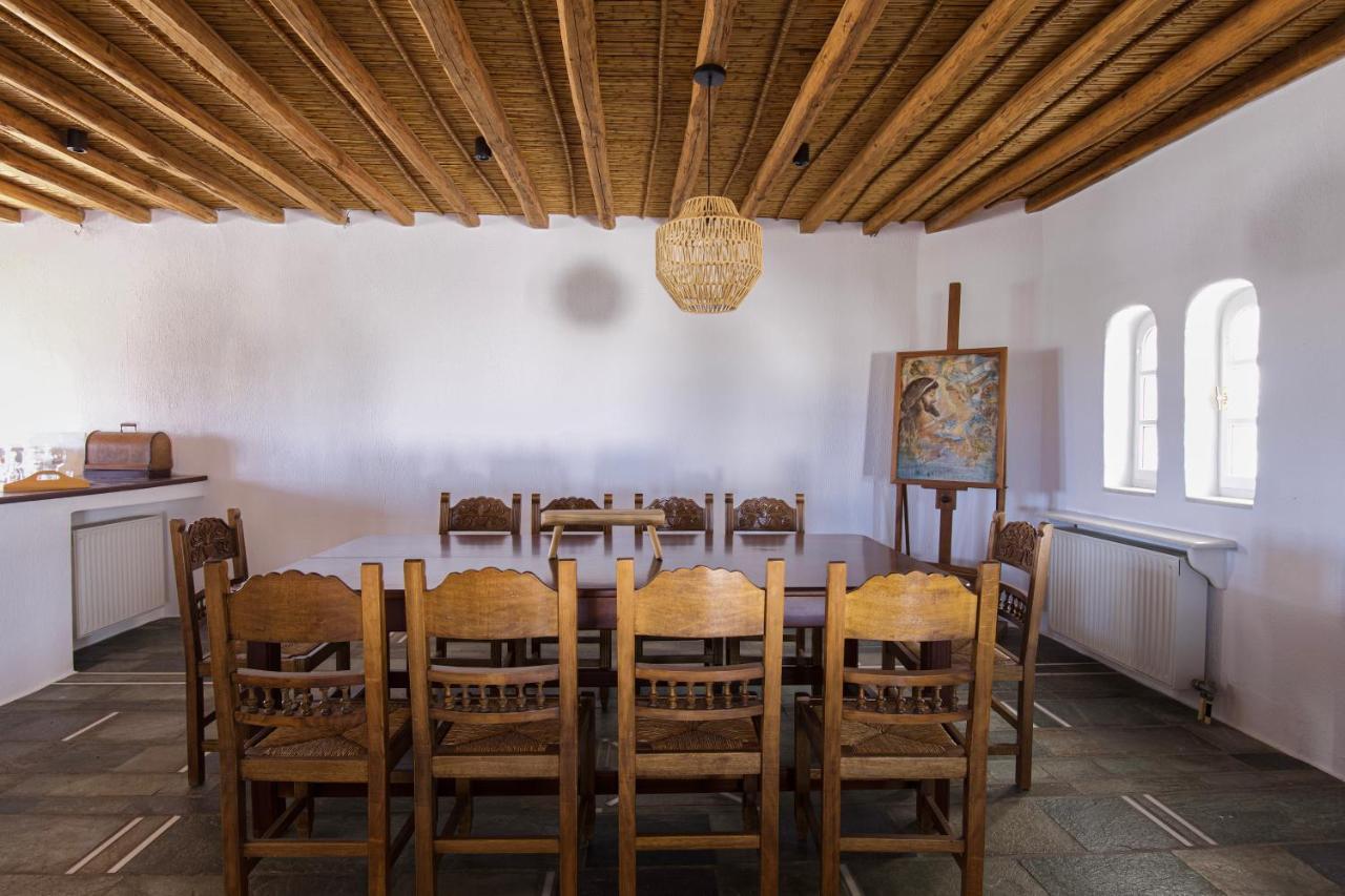 Anthemion Paros - Villas & Suites Agia Irini  エクステリア 写真