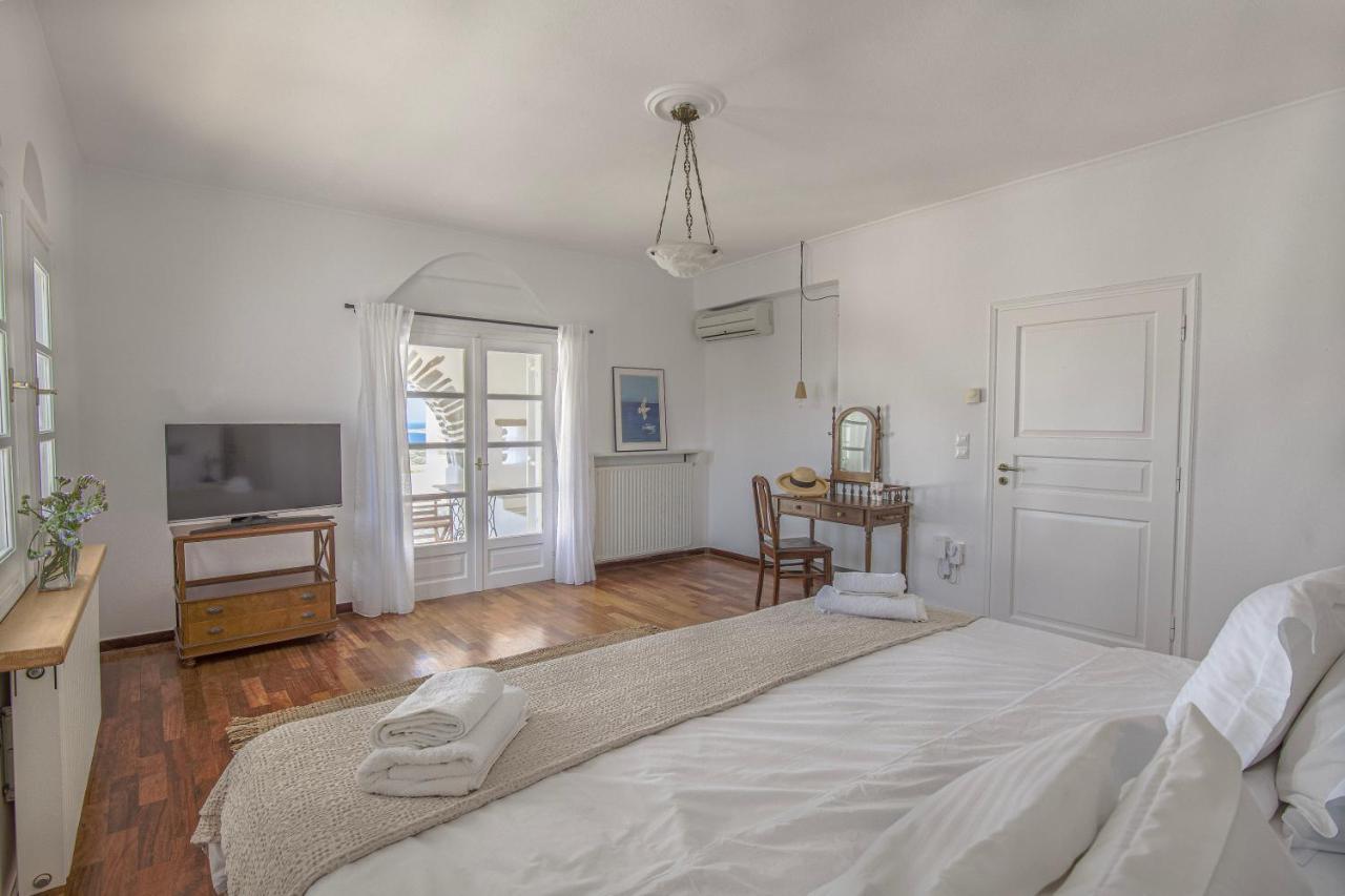 Anthemion Paros - Villas & Suites Agia Irini  エクステリア 写真