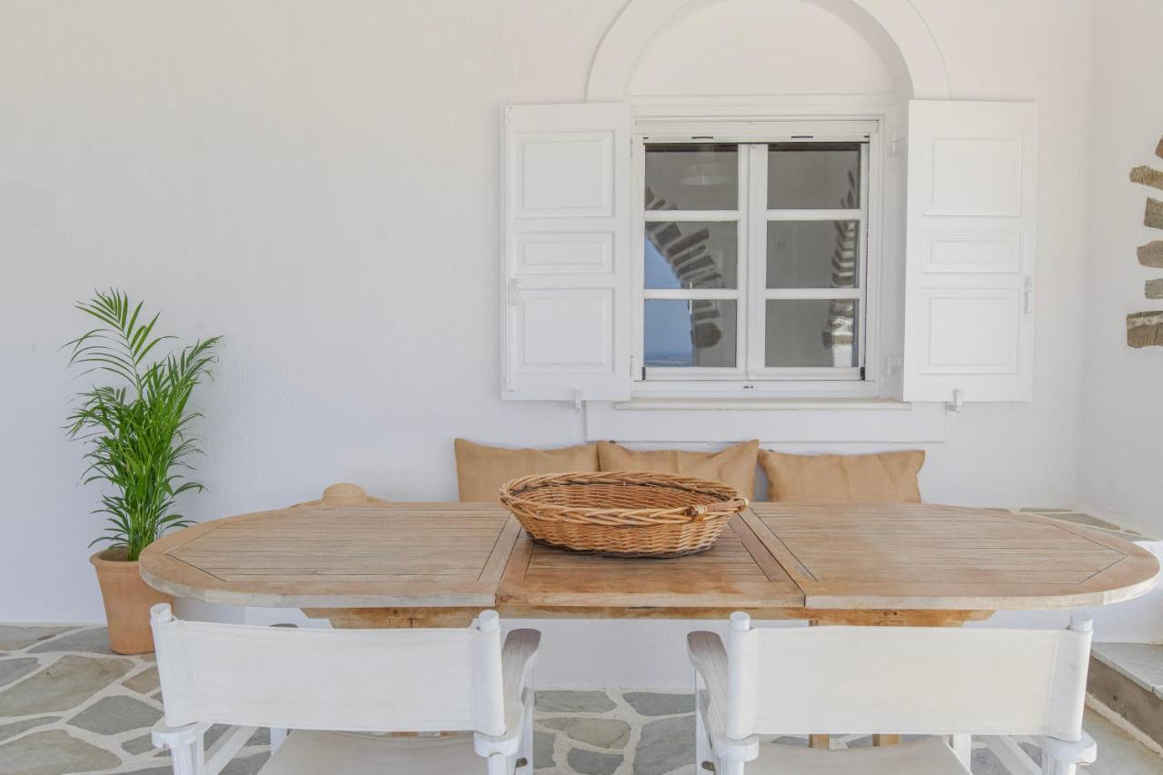 Anthemion Paros - Villas & Suites Agia Irini  エクステリア 写真